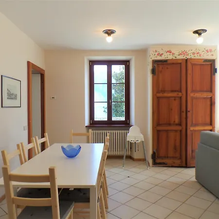 La Verbanella Apartamento *